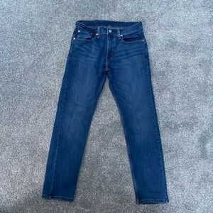 Men’s Levi Dark Jeans (size W31 L32)